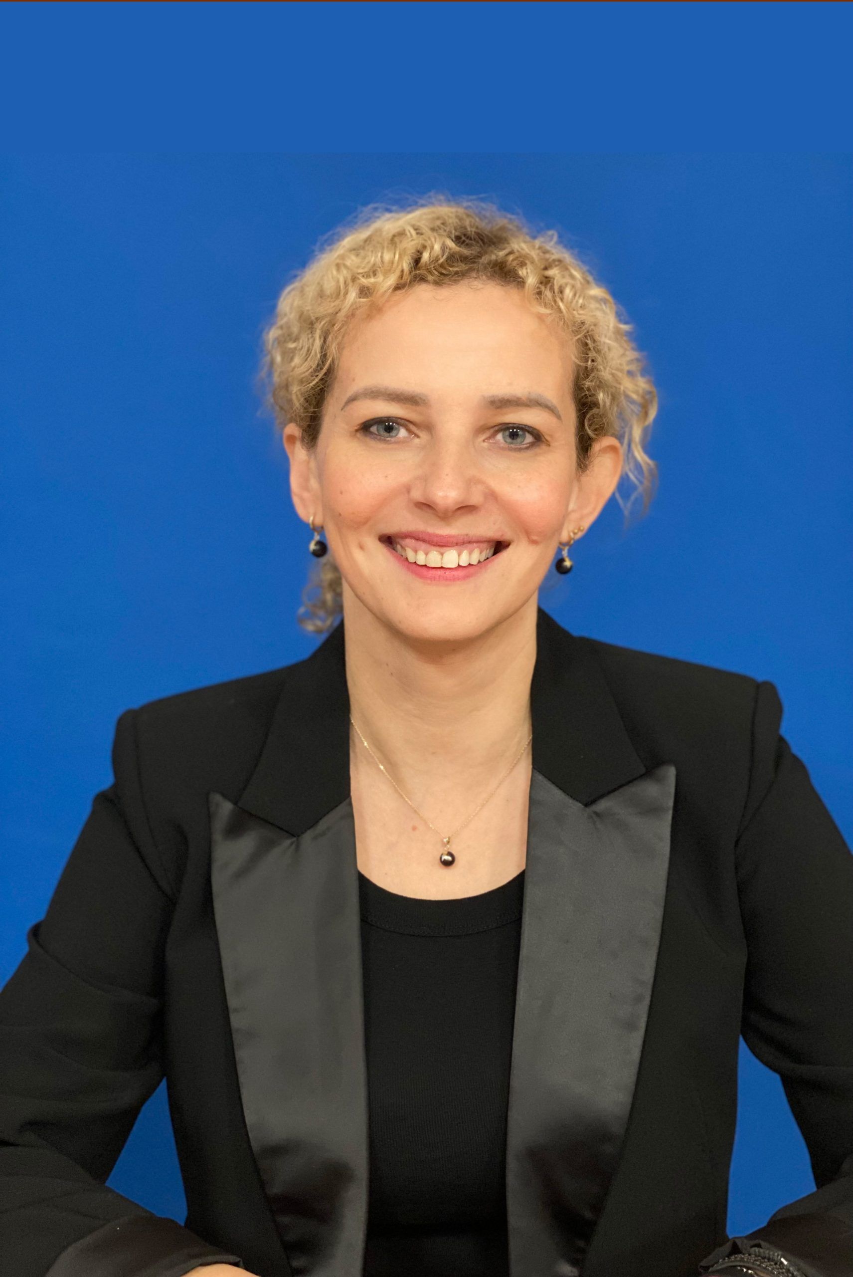 dr Ewelina Żuchowska